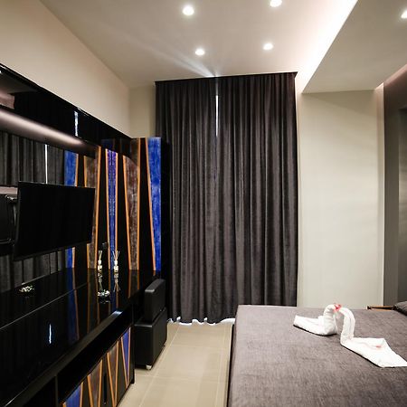 Gramsci 21 Rooms Napels Buitenkant foto