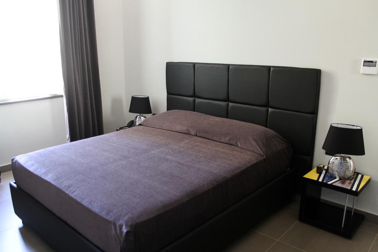 Gramsci 21 Rooms Napels Buitenkant foto