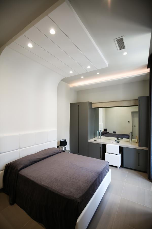 Gramsci 21 Rooms Napels Buitenkant foto