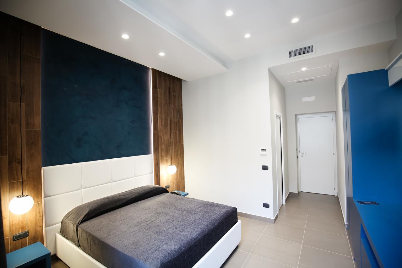 Gramsci 21 Rooms Napels Buitenkant foto