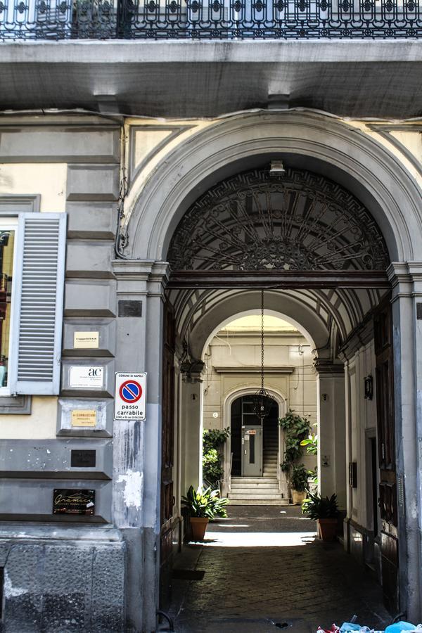 Gramsci 21 Rooms Napels Buitenkant foto